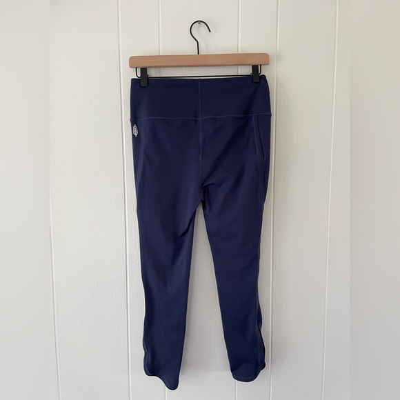 Free People Movement Infinity Cutout Cropped Leggings, Navy - Picture 2 of 5